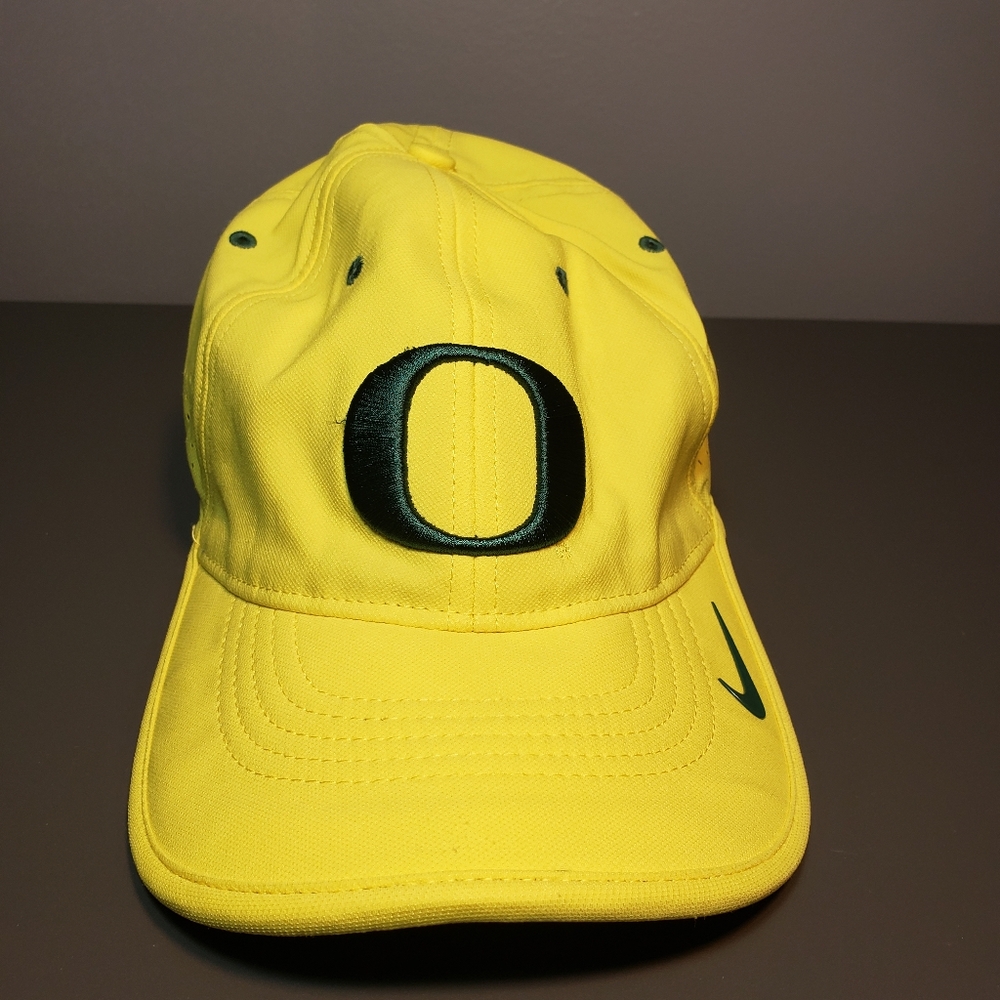 Nike DRI-FIT baseball cap